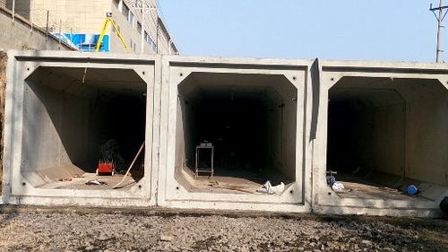 湖北省荊門市現澆變電站箱變基礎模具模板與活動房墻板的定制加工要求